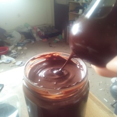 synth chocolate sauce